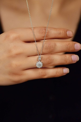 Roza Silver Zirkon Taşlı Rodyum Elmas Montür Çiçek Gümüş Kolye