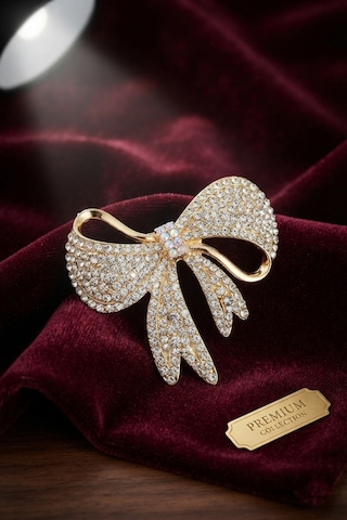 Gold Renk Zirkon Taşlı Fiyonk Model Broş Çok Renkli Gold Renk Zirkon Taşlı Fiyonk Model Broş Çok Renkli