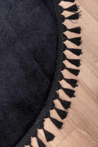 Comfort Yuvarlak Ponpon Saçaklı Peluş Halı Yatak Odası- Çocuk Odası- Antre- Yemek Odası Kaymaz Taban Siyah