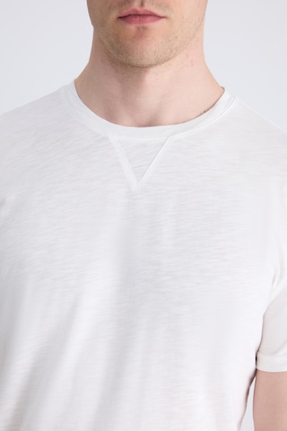 Twn Slim Fit Ekru Düz %100 Pamuklu T-shirt 4ec1447011072 E01