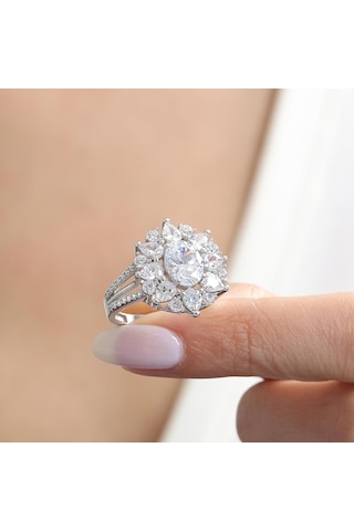 Mia Vento Effective Diamond Paris Işıltısı Işıltılı Gümüş Yüzük