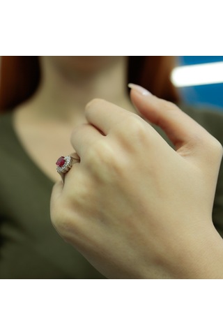 Lova Pırlantalı Oval Yakut Anturaj Yüzük - 1080056