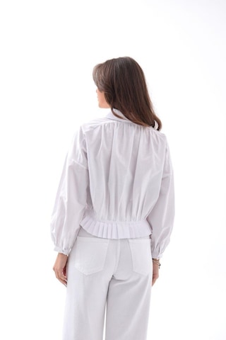 Yeni Sezon Kadın Yakalı Uzun Kollu Gömlek Beyaz