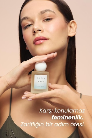 Matsu Professional Myth Yasemin Ve Gülün Sofistike Çiçeksi Harmanı Saç Parfümü, 50 Ml Ada Esintisi
