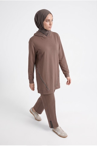 Armine Trend Taşlı Şerit Detaylı Kapüşonlu Pantolonlu İkili Spor Takım Sütlü Kahve 25kt603