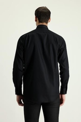 Dormen Classics Regular Fit Geniş Kesim Klasik Yaka Cepli Erkek Gömlek Siyah