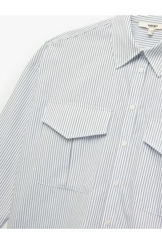 Koton Regular Fit Pamuklu Uzun Kollu Klasik Yaka Kapaklı Çift Cep Detaylı Gömlek Beyaz Çizgili 6wak60073uw Beyaz Çizgili