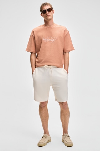 Grimelange MALYES Erkek Beli Lastikli Kordonlu Yanda Çift Arkada Tek Cepli Relaxed Fit Krem Şort & Bermuda