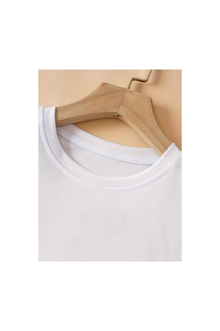Nevermind Kadın Deniz Temalı Crop Baby Tee Yıldız Çiçek Kaplumbağa Baskılı Beyaz