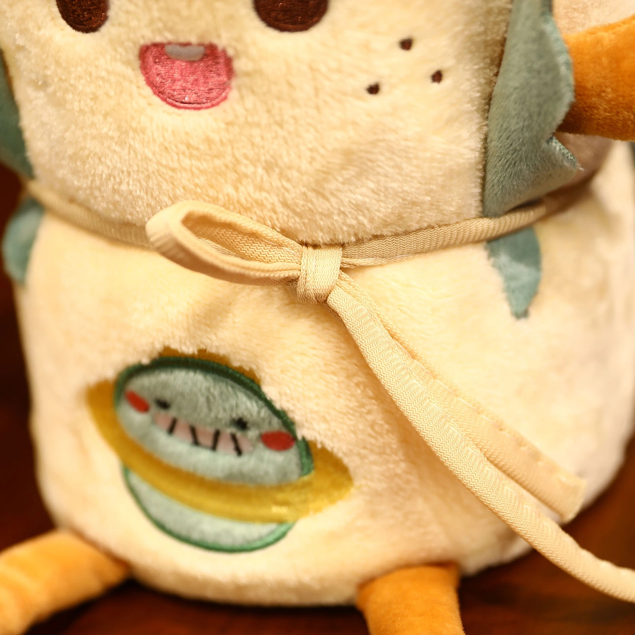 Qingmipy Turuncu Havuç Desenli Yumuşak Fleece Koltuk Battaniyesi - İçinde İplerle Katlanabilir, Ofis/ev/araçta Kullanıma Uygun, 115x170cm Turuncu