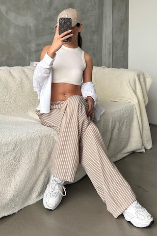Madmext Bej Beli Ayarlanabilir Çizgili Cepli Bol Paça Kadın Pantolon Mg2312 Bej