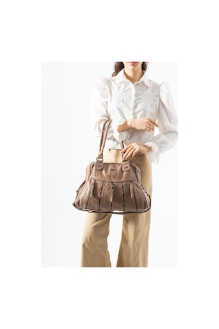 571 Collections Yıkanmış Deri Çok Gözlü Omuz Çantası Vizon Model: 571-12l