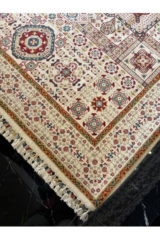 Hoom Rugs Sultani 822 Stone Klasik Salon Halısı Çok Renkli