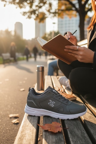 Enoch Erkek Tabanlı Koşu Ve Yürüyüş Ayakkabısı - Fileli Sportif Sneaker Füme Beyaz