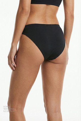 Penti Siyah Slip Bikini Altı