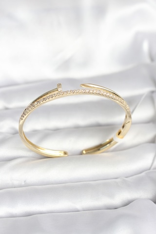 Pirinç Gold Renk Zirkon Taşlı Çivi Model Kadın Kelepçe Bileklik Çok Renkli Pirinç Gold Renk Zirkon Taşlı Çivi Model Kadın Kelepçe Bileklik Çok Renkli