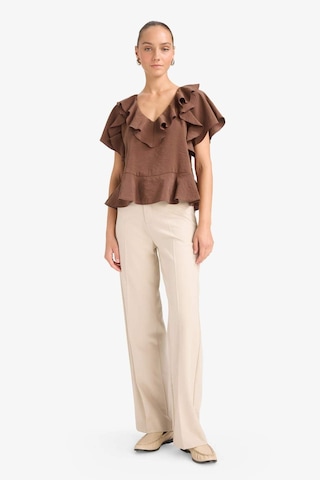 Defacto Regular Fit V Yaka Modal Kısa Kollu Bluz F8319ax25aubn167 Kahve