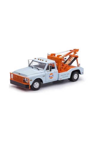 1:18 Greenlight 1969 Chevrolet C-30 Dually Wrecker Gulf Oil