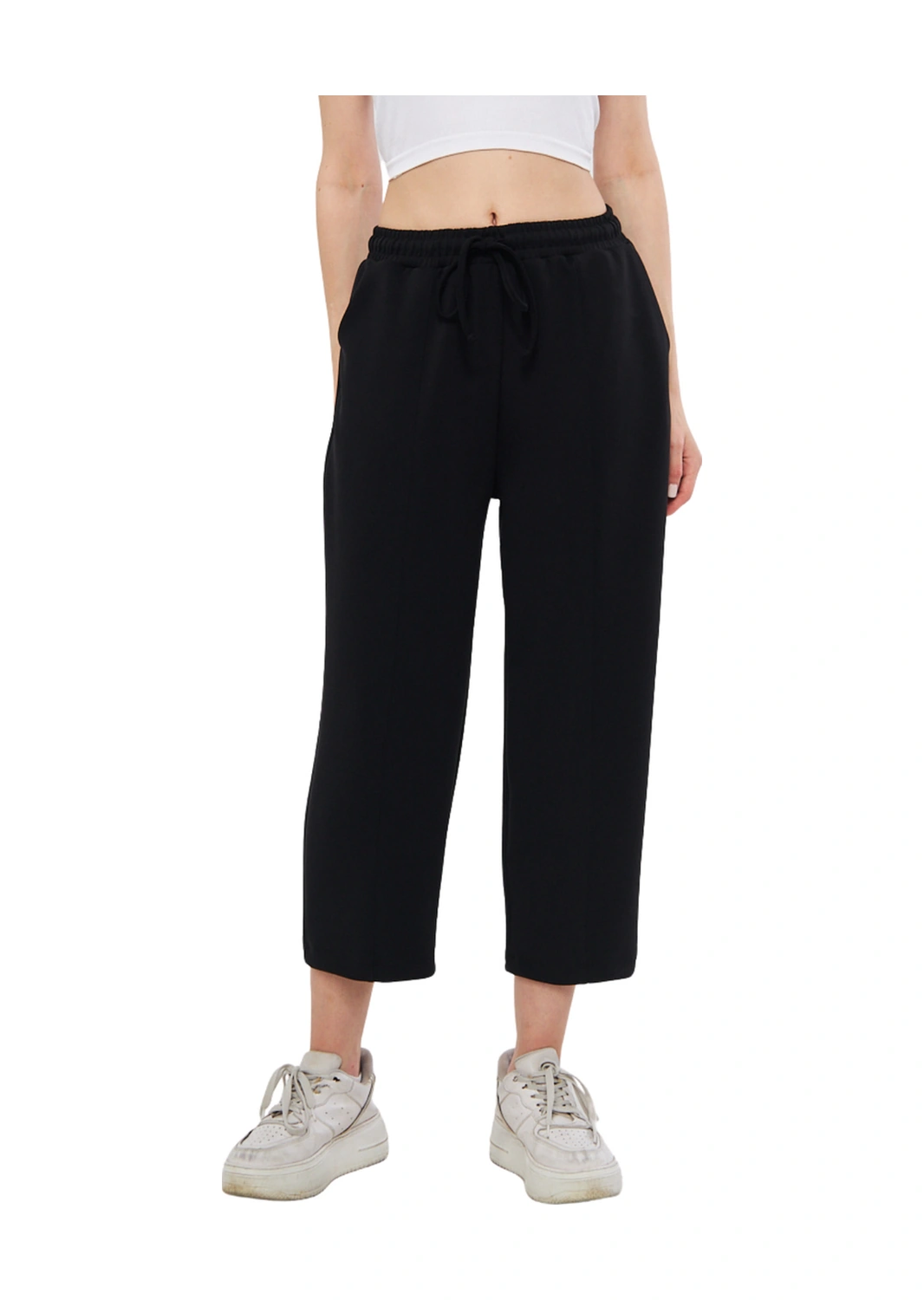 Haki Ultra Yumuşak, Dikiş Detaylı Havuç Kesim Bağcıklı Lastikli Bilek Boy Kadın Modal Pantolon Siyah