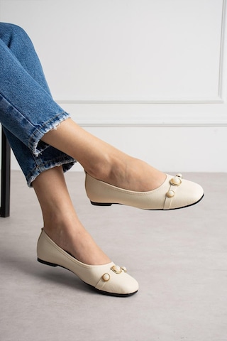 Moda Devrin Bej İncili Babet