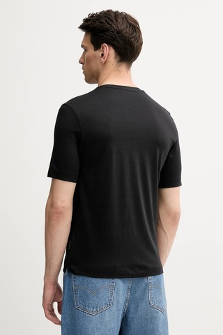 Liyosel Karışımlı Yırtmaçlı Regular Fit T-shirt Erkek Siyah T-shirt - 325p361vs104k Siyah