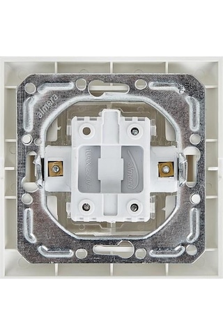 Almera  Beyaz  Komütatör