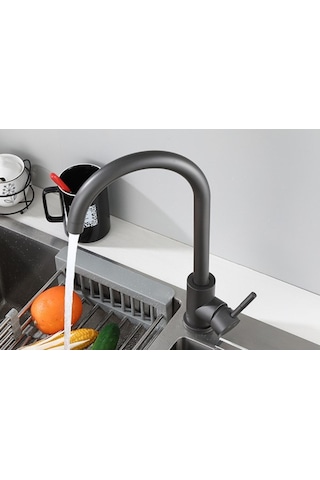 Sardıcı Siyah Mutfak Musluğu Krom