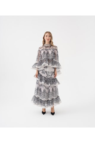 Dantel Desenli Katlı Şifon Volanlı Bluz Siyah