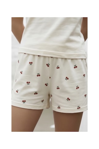 Feg Store Kadın Ekru Kiraz Ve Çiçek Desenli Şortlu Sıfır Kollu Alt Üst Pijama Takımı