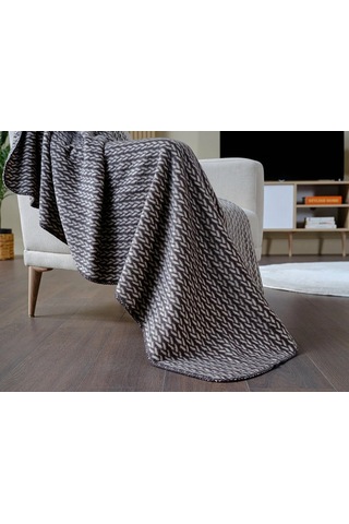 Doqu Braid Tv Battaniyesi 130x170