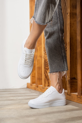Günlük Unisex Sneaker Bağcıklı Hafif Kalın Tabanlı Spor Ayakkabı 1004 Beyaz