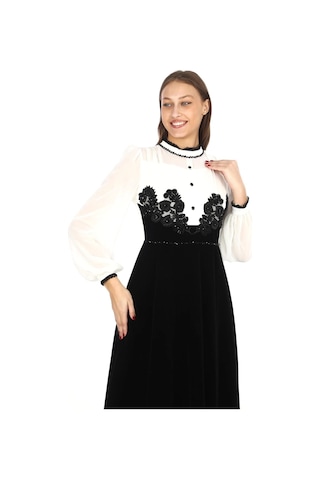 Göğüs Dantel İşlemeli Kadife Abiye 2743-Siyah