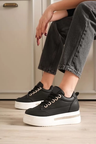 Trendella Siyah Kadın Gizli Topuklu Sneaker Tr04ms01a Beyaz