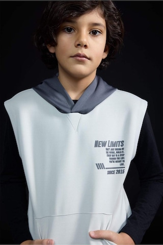 Defacto Erkek Çocuk Kapüşonlu Baskılı Skuba Dalgıç Kumaş Kolsuz Sweatshirt G6137a826spgr492 Gri-gr492