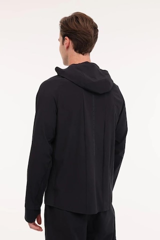 Reebok Erlıng Runnıng Jacket 102050498 Erkek Rüzgarlık Siyah S-xxl Siyah