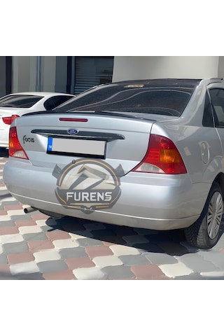 Ford Focus 1 1999-2005 Piano Black Yarasa Tip Üniversal Spoiler Elastik Bagaj Üstü Çıta