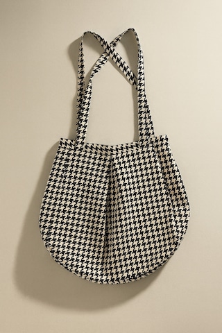 Yunusoğlu Home Siyah Beyaz Çok Amaçlı Premium Oversize Kazayağı Orta Boy Kanvas Kadın El Ve Omuz Çantası Siyah Beyaz Kazayağı