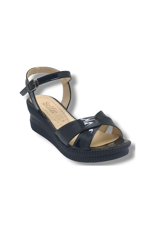 Selfie 4252-26 Rugan Çapraz Bant Dolgu Taban Fashion Kadın Sandalet 6cm Siyah