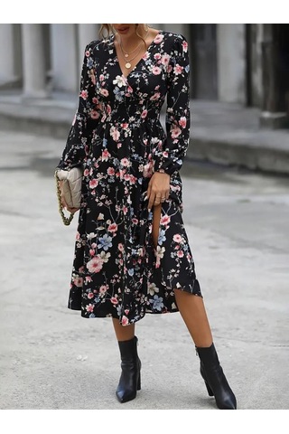 Kadın Uzun Kollu Kruvaze Yaka Beli Lastikli Yandan Yırtmaçlı Desenli Dalgıç Elbise Desenli