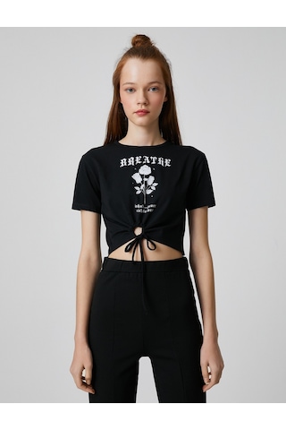 Koton Crop Tişört Baskılı Pencere Detaylı Kısa Kollu Siyah 3sal10278ık 3SAL10278IK999 Siyah