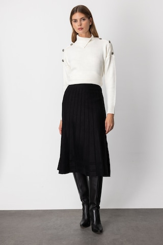 On Kadın Pileli Midi Boy Triko Etek 60201 Siyah Siyah