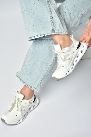 Fox Shoes Y312611009 Beyaz Kalın Tabanlı Spor Ayakkabı Sneakers