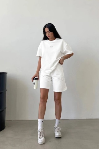 Ugly Baskılı Beyaz Şort T-shirt Takım Oversize Bisiklet Yaka Tişört Takım Unisex Beyaz