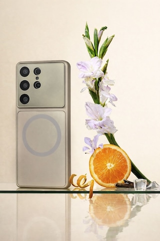 Samsung Galaxy S23 Ultra Uyumlu Kamera Korumalı Magsafe Wireless Şarj Özellikli Full Glass Arka Kapak