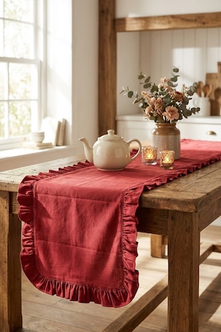 Yunusoğlu Home Fırfırlı Masa Runner 150x50 Cm Şık Dekoratif Masa Örtüsü Bordo