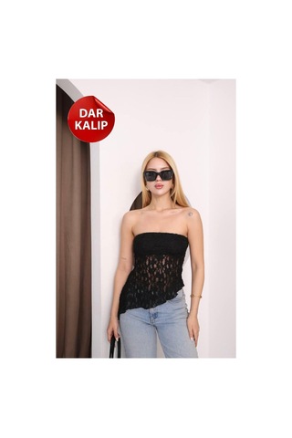 Moda Banuş Straplez Yaka Dantelli Asimetrik Body Siyah Çok Renkli