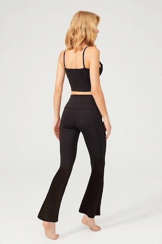 Siyah Yüksek Bel Çift Cepli İspanyol Paça Kadın Tayt SiYAH Siyah