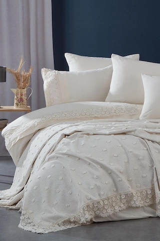 Nazik 7 Parça Pikeli Nevresim Takımı Gelin Seti Venüs Vizon