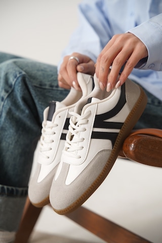 Daxtors Garantili Carina Günlük Ortopedik Kadın Sneaker Spor Ayakkabı Beyaz