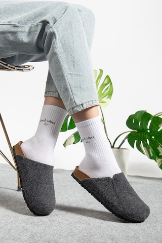 Polomia Comfort Kadın Mantar Taban Eva Konfor Moda Kışlık Önü Kapalı Keçe Model Sabo Outdoor Günlük Rahat Ev Terlik Siyah